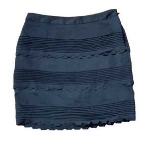 🌷 Banana Republic 🌷 Petite Black Ruffle Mini Skirt